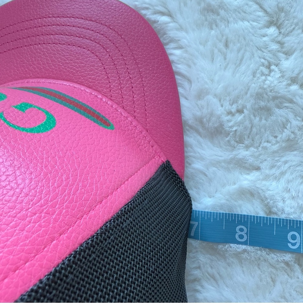 GUCCI grained calfskin logo print hat Authentic - Picture 6 of 6